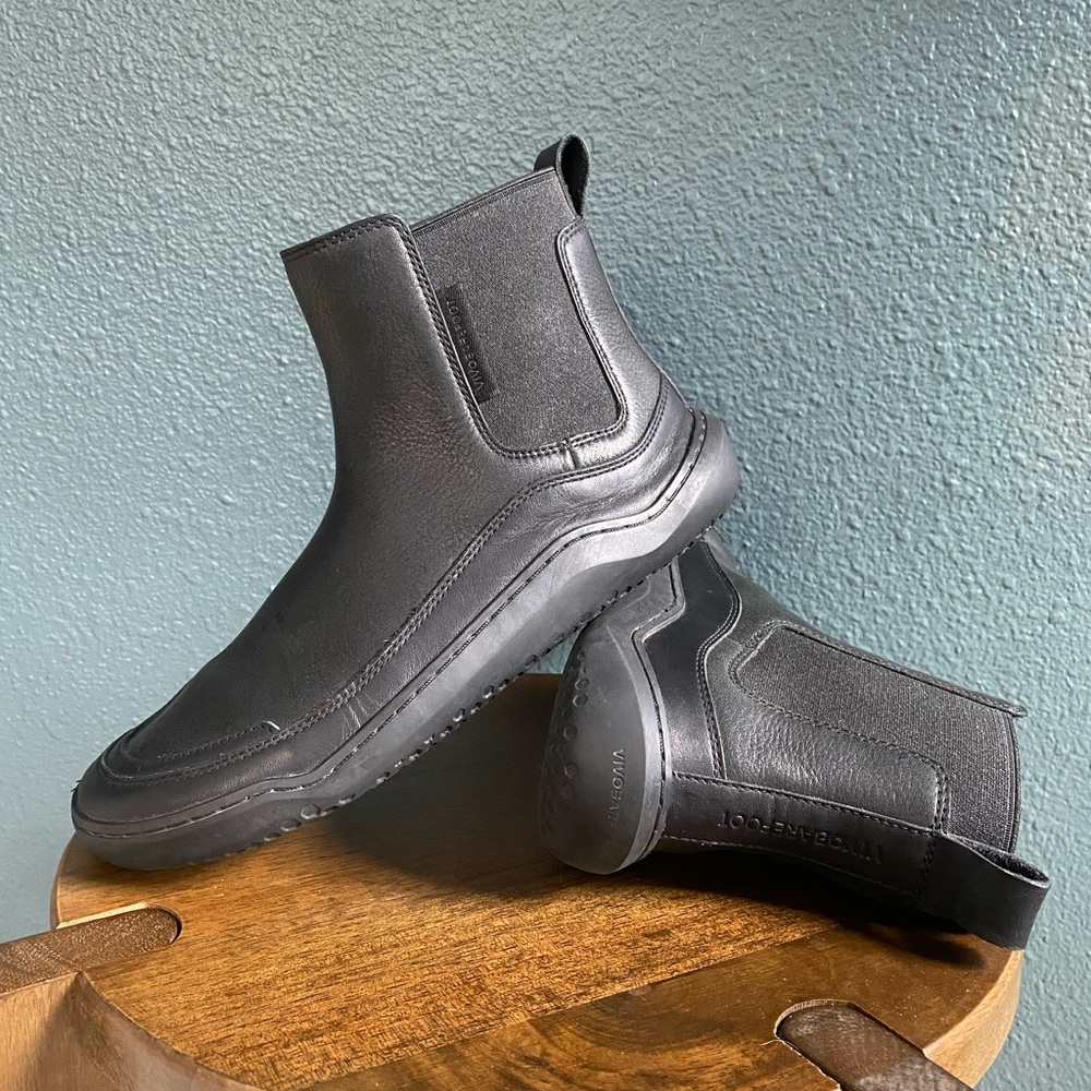 Vivobarefoot Gobi Chelsea Barefoot Boot Black 38